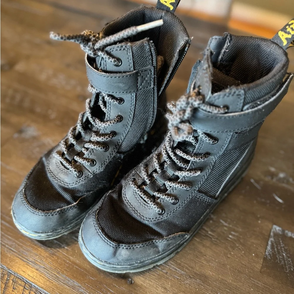 Dr. Martens Youth size 3 Black Combs Tech Boots